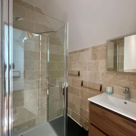 Casa de Férias Le Logis Courtelay By Melrose Mosles