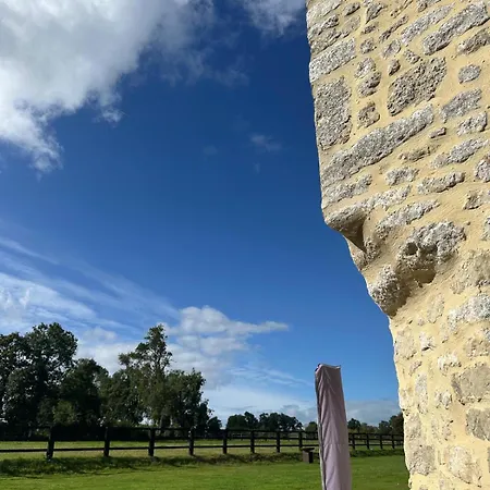 Le Logis Courtelay By Melrose Casa de Férias *